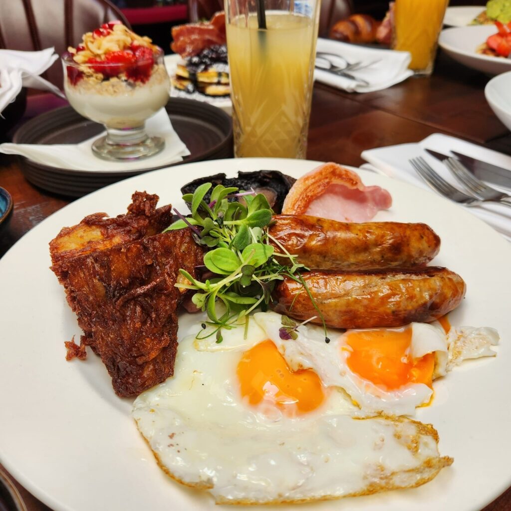 Traditional egg and bacon